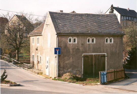 Ortsansicht mit Stallscheune in Bühlau