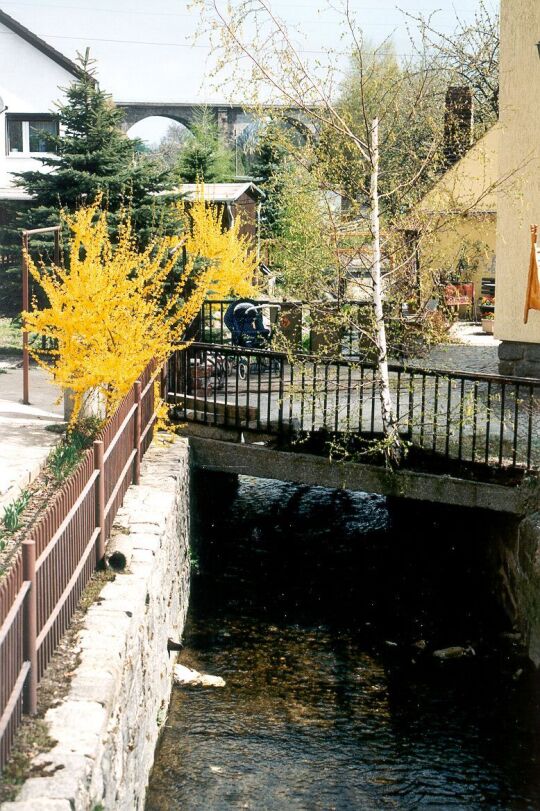 Flussansicht mit Viadukt Demitz in Demitz-Thumitz