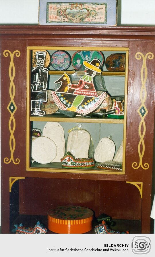 Verkaufsschrank im Museum "Alte Pfefferküchlerei" in Weißenberg