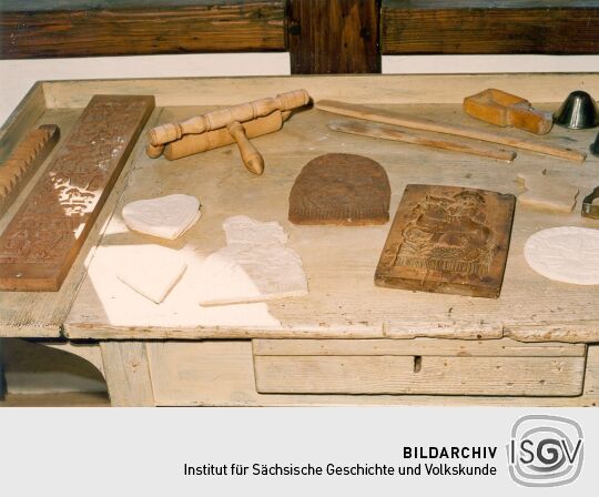 Arbeitstisch im Museum "Alte Pfefferküchlerei" in Weißenberg