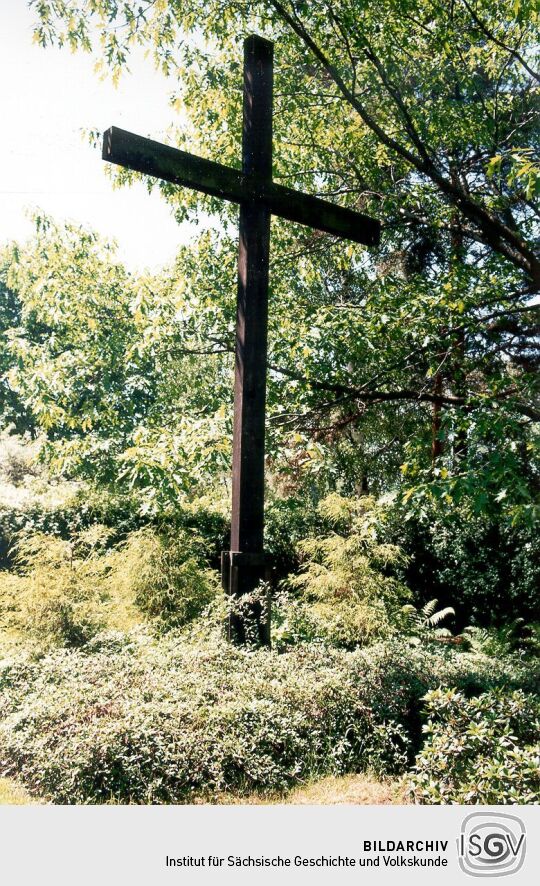 Lutherkreuz auf dem Friedhof von Königswartha