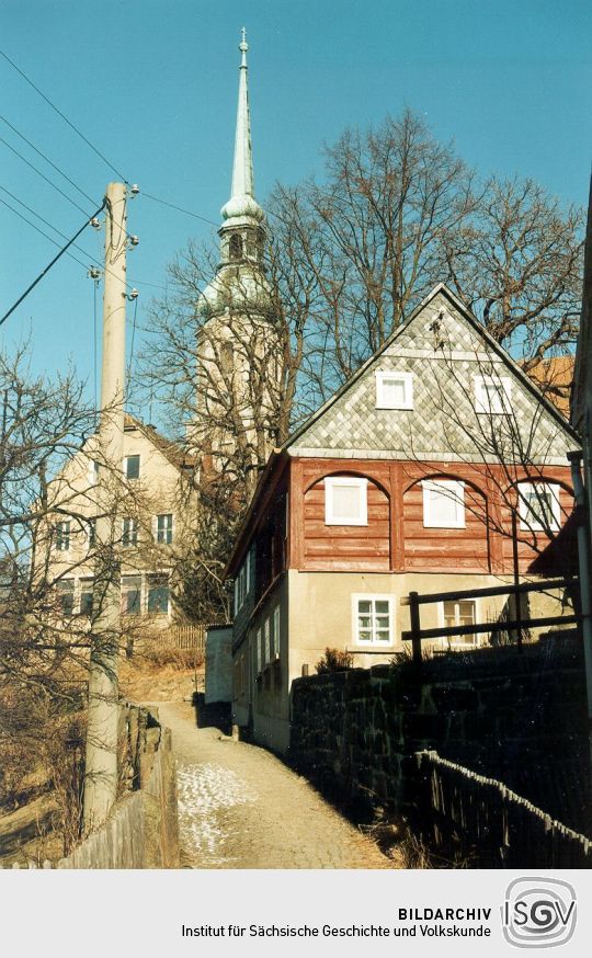 Wohnhaus mit Umgebinde und Blockstube im 1. Stock in Cunewalde