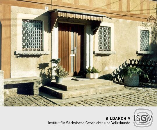 Eingang eines Wohnhauses in Cunewalde