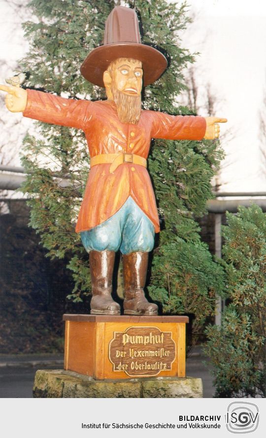 Holzfigur "Pumphut" in Wilthen