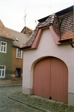 Bild: Hofeinfahrt in Bischofswerda