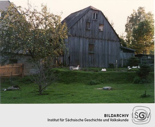 Ehemaliger Bauernhof mit Scheune in Mildenau