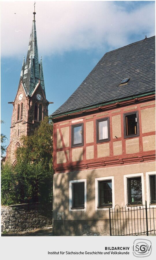 Blick zur Hammerunterwiesenthaler Kirche