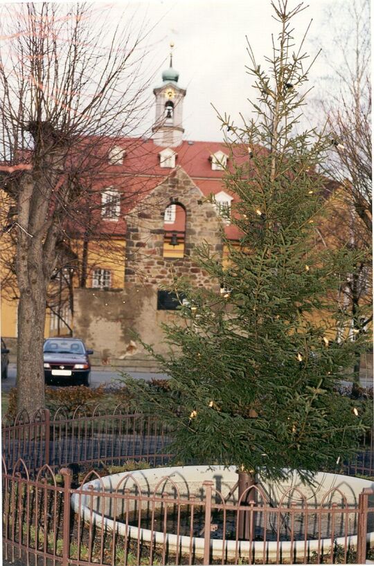 Springbrunnen vor der Herrnhuter Brudergemeinde