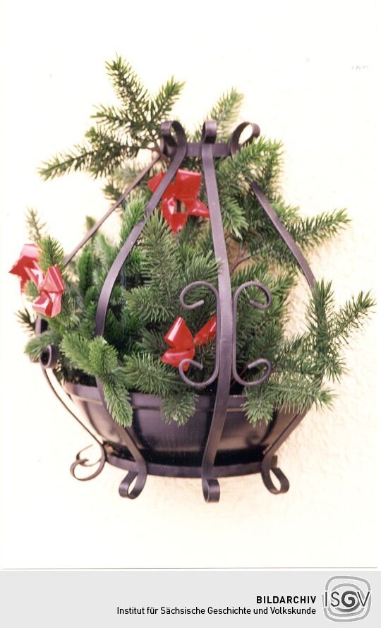 Adventsschale an der Altenberger Likörfabrik