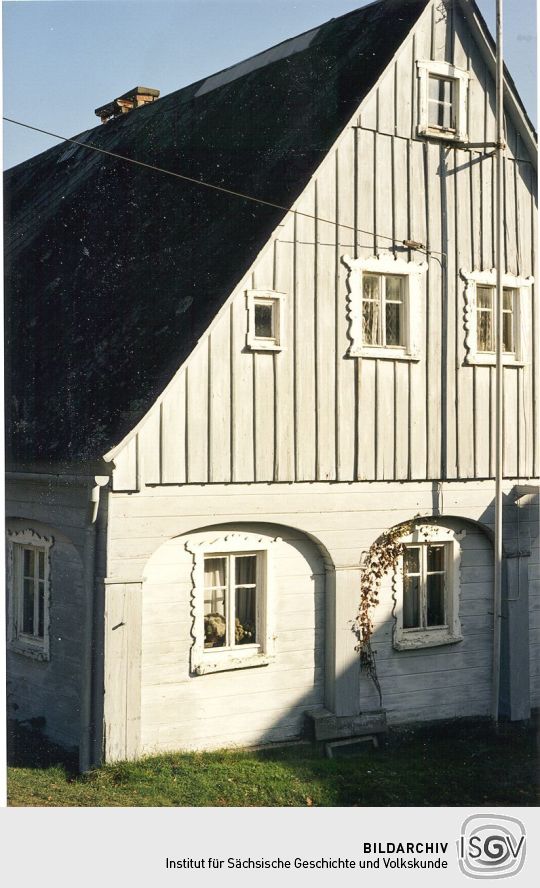 Verschaltes Umgebindehaus in Weifa