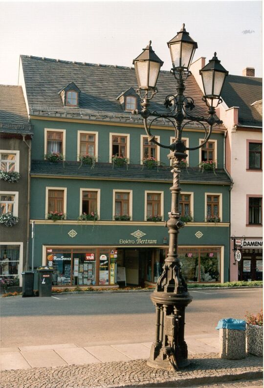 Wohn-Geschäftshaus am Markt in Hohenstein-Ernstthal