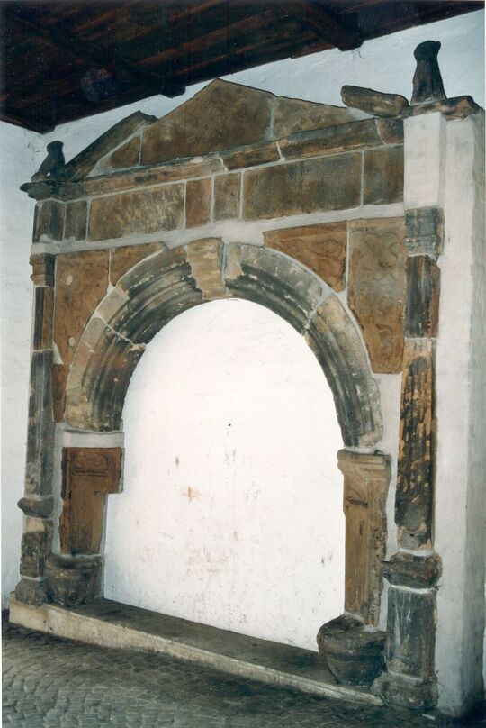 Altes Portal am Crimmitschauer Markt