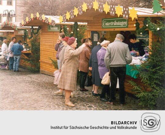 Verkaufsstand auf dem Bischofswerdaer Weihnachtsmarkt