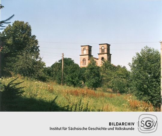 Blick zur Frankener Kirche