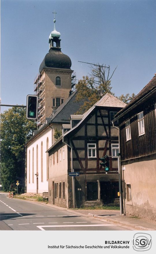 Blick zur Waldenburger Kirche