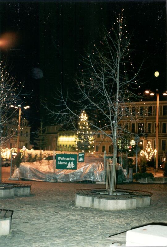 Weihnachtlich geschmückter Marktplatz in Bischofswerda