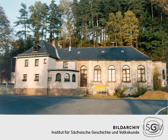 Gasthof mit Tanzsaal in Raun
