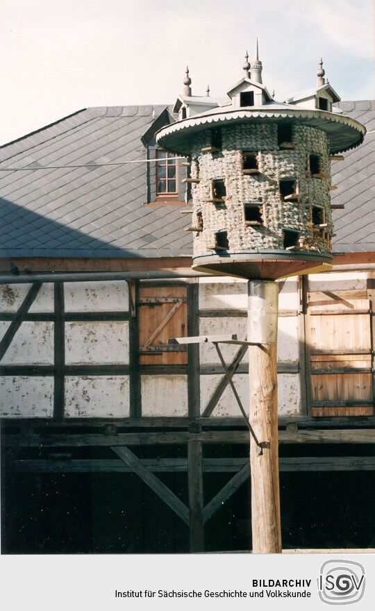 Verziertes Taubenhaus im Landwüster Bauernmuseum