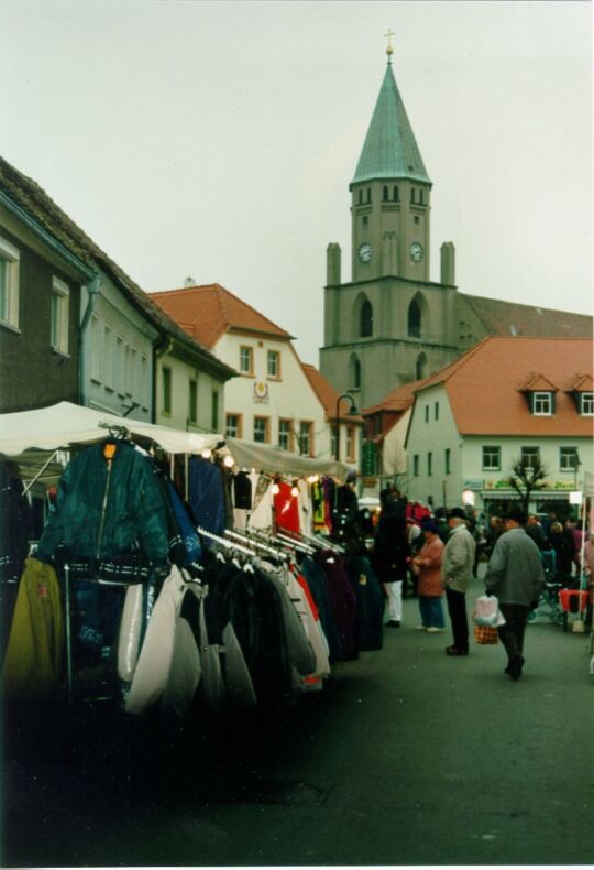 Marktplatz in Wittichenau zu Weihnachten