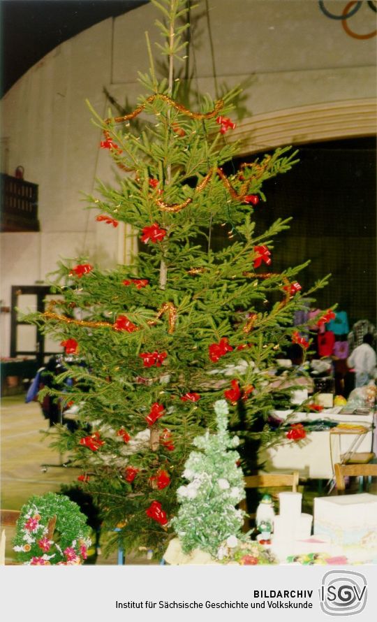 Weihnachtsbaum im ehemaligen Kulturhaus in Kirschau