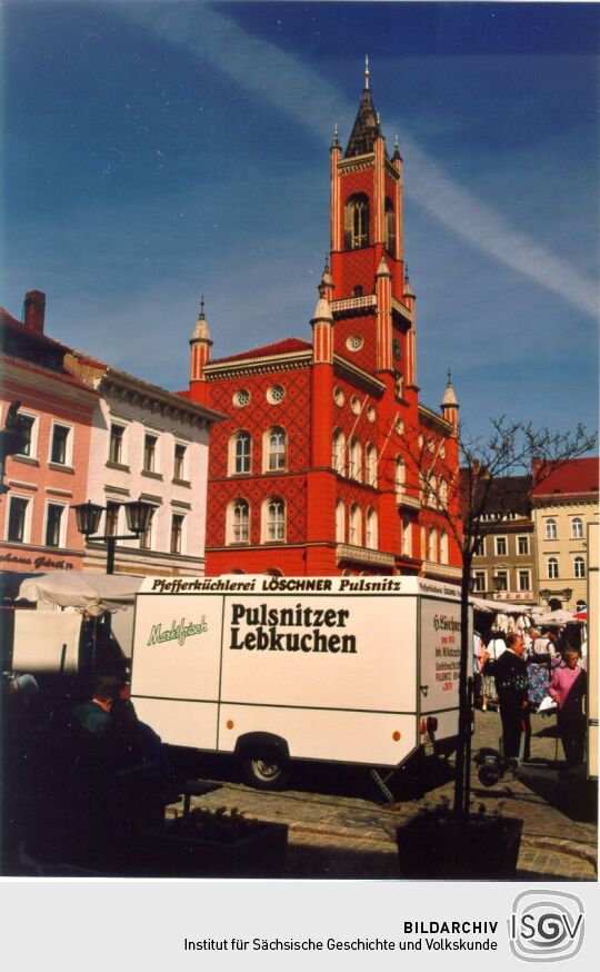 Verkaufswagen eines Pfefferküchlers auf dem Kamenzer Markt