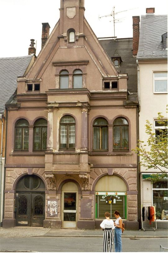 Wohnhaus mit Schmuckgiebel in Reichenbach