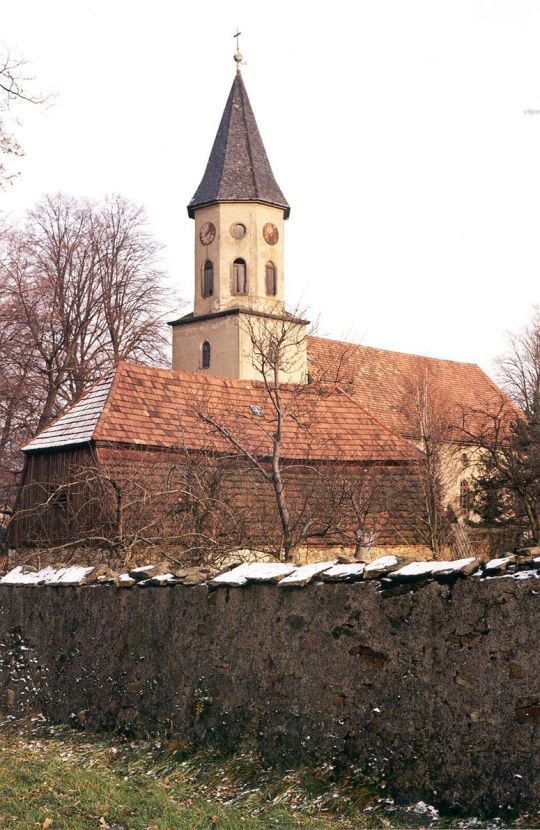 Kirche in Lomnitz