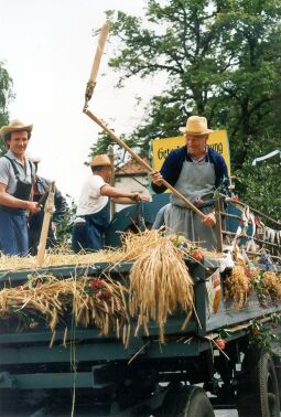Bild: Umzug zur Moritzburger 700-Jahr-Feier