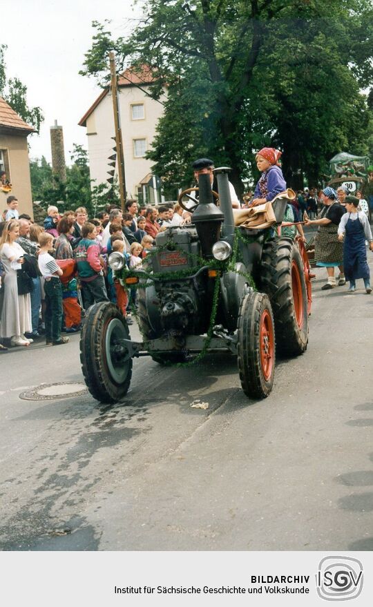Umzug zur Moritzburger 700-Jahr-Feier