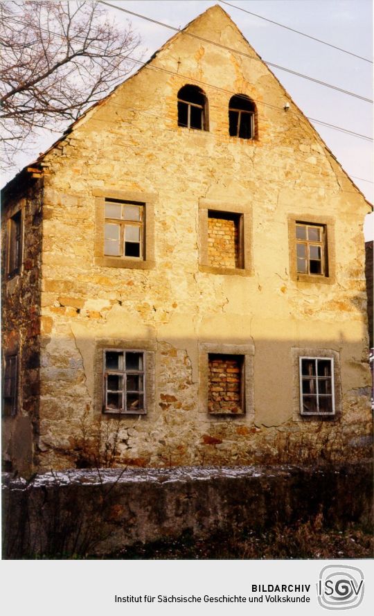 Abrißreifes Wohnhaus in Lomnitz