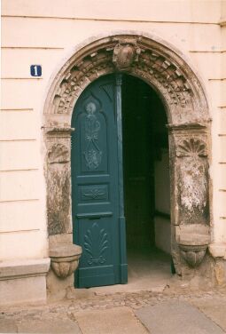 Bild: Portal - Meißen, Kleinmarkt Nr.1 (Foto mit starkem Farbstich)