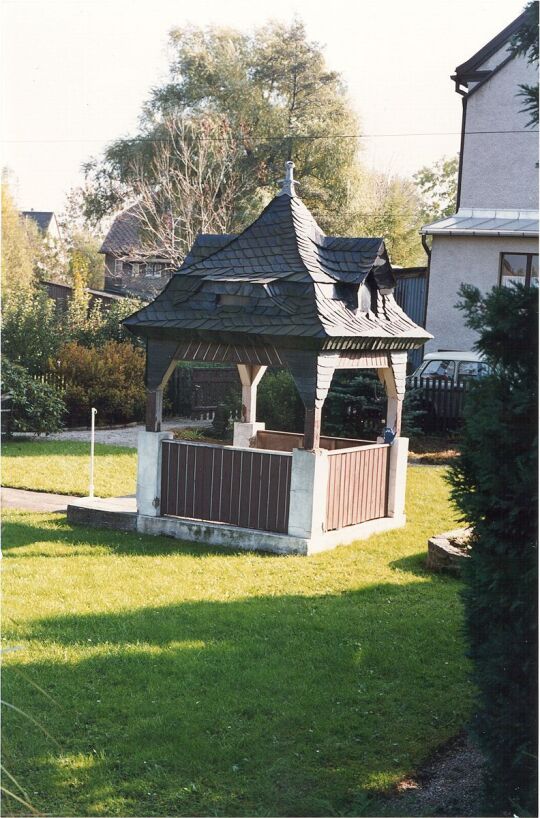 Laube im Garten eines Dittersbacher Dachdeckers