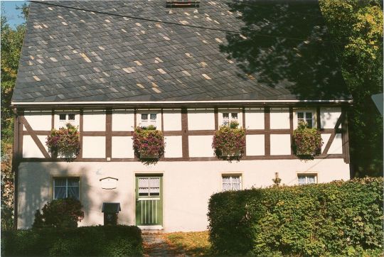 Erstes Schulhaus in Rechenberg-Bienenmühle