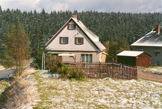 Wohnhaus mit Garten in Kühnhaide