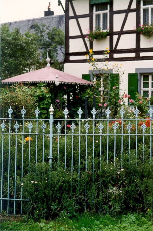 Vorgarten in Hennersdorf