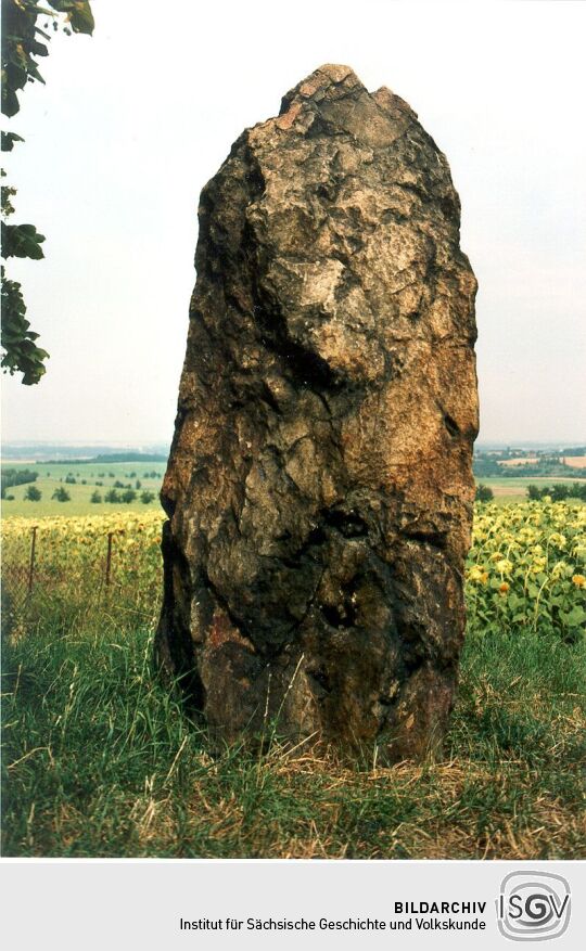 Monolith auf dem Steudtener Huthübel