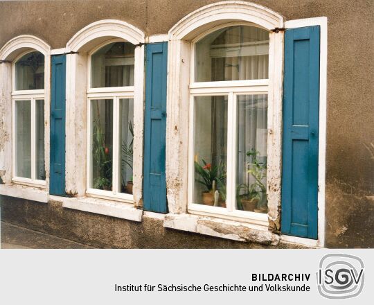 Fenster eines Großenhainer Wohnhauses