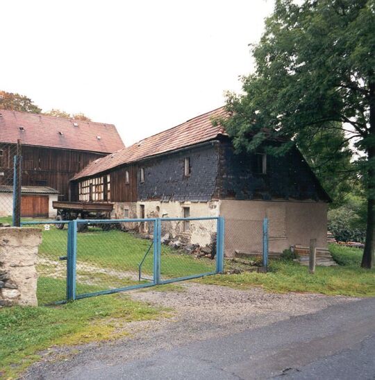 Bauernhof mit Auszugshaus in Stein