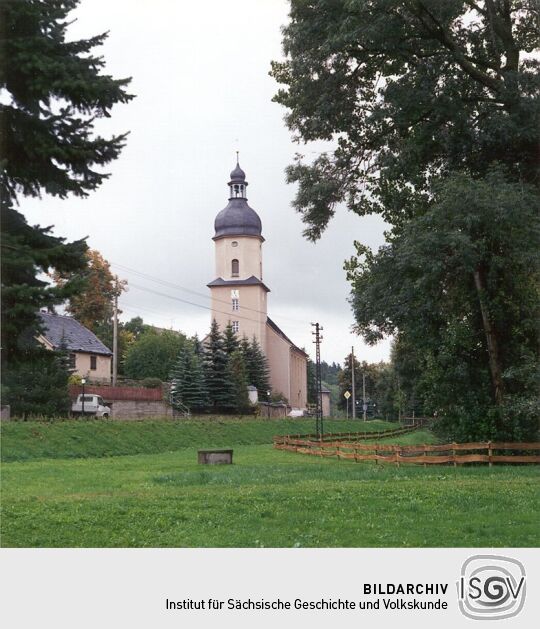 Blick zur Kirche in Kauschwitz