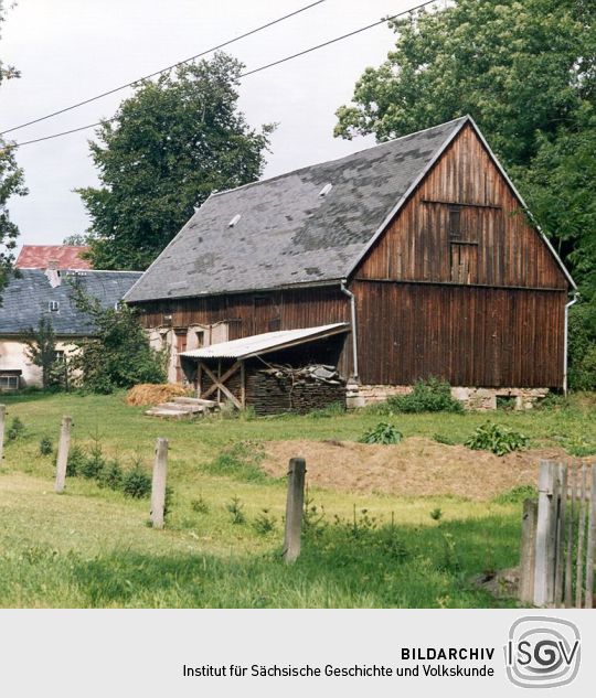 Verbretterte Scheune in Heinersgrün