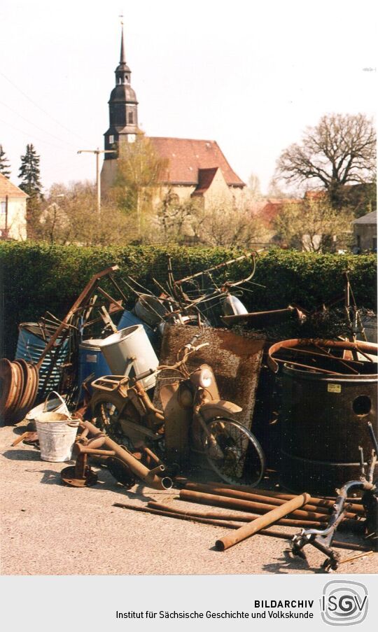 Blick zur Kirche von Rödern