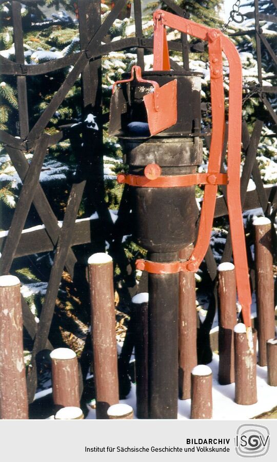 Pumpe aus der Sammlung von Familie Max in Arnsdorf