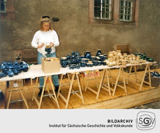 Keramikstand auf dem Historischen Markt zum Tag der Sachsen