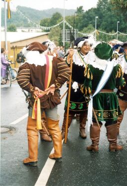 Bild: Festumzug zum Tag der Sachsen in Rochlitz 1995