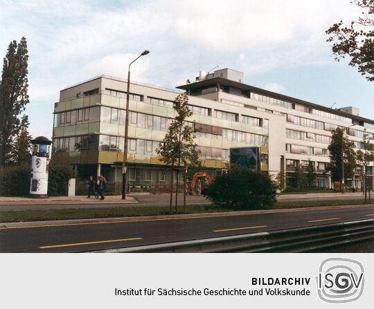 Das Bürogebäude Zellescher Weg 17