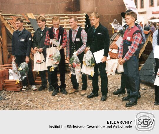 Übergabe der Gesellenbriefe zum Tag der Sachsen