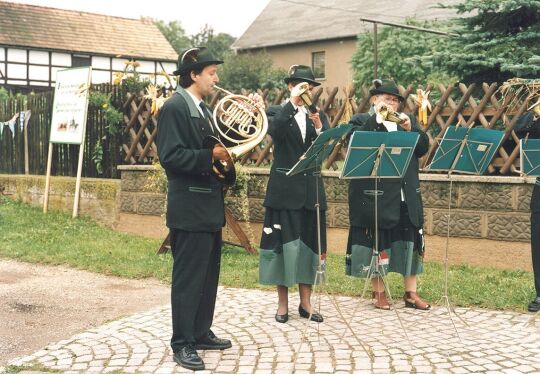 Jagdbläser zum Tag der Sachsen in Aitzendorf