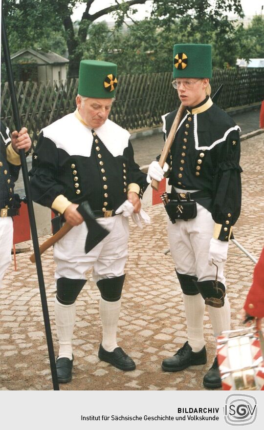 Bergleute beim Festumzug zum Tag der Sachsen in Rochlitz