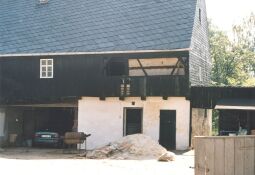 Bild: Scheune mit Laubengang in Altmittweida