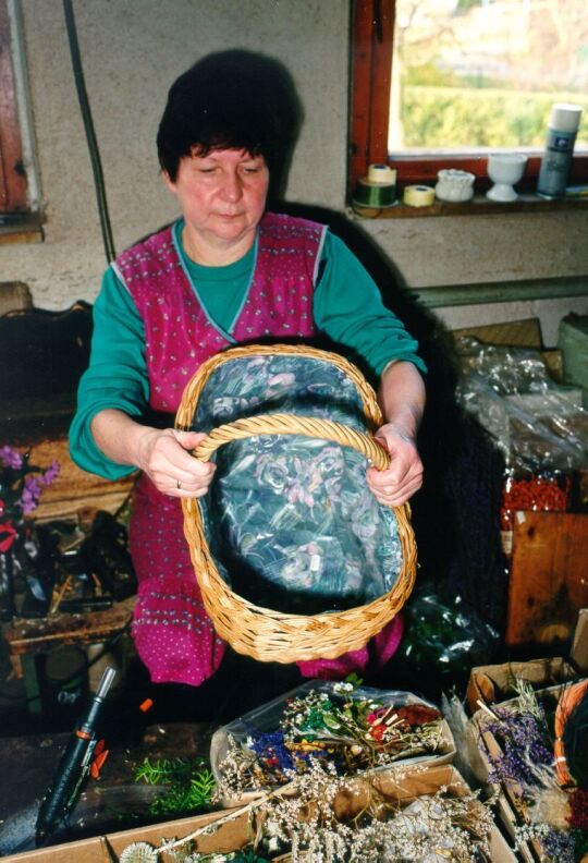 In der Korbmacherei Edda Steinert in Ottendorf